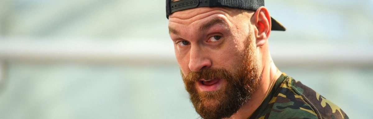 Tyson Fury Leaves Press Conference