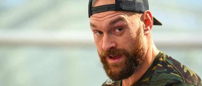 Tyson Fury Leaves Press Conference