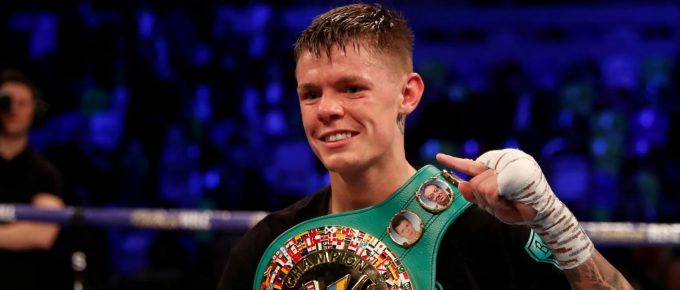 Charlie Edwards cruises to first defence of WBC flyweight title with masterful win over Angel Moreno