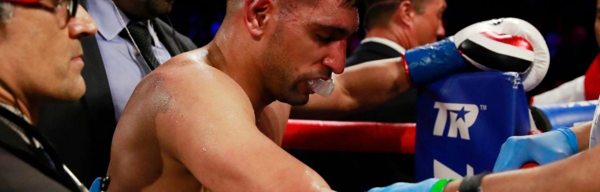 Amir Khan must consider retirement – before he gets seriously hurt