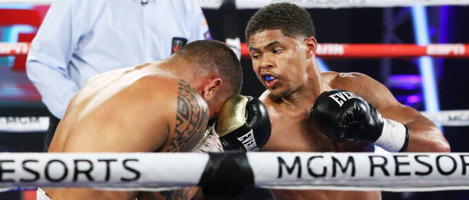 Shakur Stevenson knocks out Felix Caraballo as boxing returns to Las Vegas