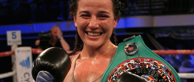 Chantelle Cameron overcomes nerves to claim world title with dominant win over Adriana Araujo